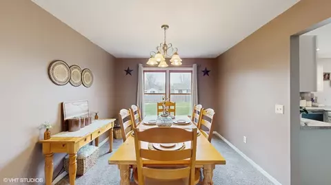 5708 Cobblestone Trl, Mchenry, IL 60050 photo 8