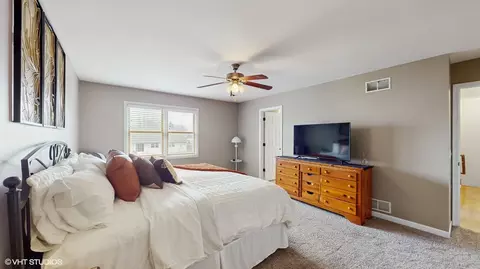 5708 Cobblestone Trl, Mchenry, IL 60050 photo 22