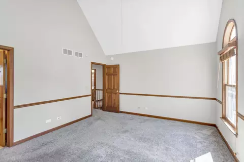 Bedroom - 500 Highland Ave, Algonquin, IL 60102 photo 3 of 10