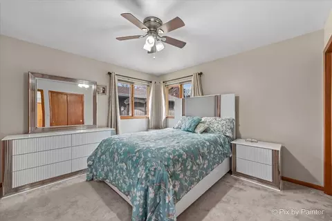 Bedroom - 213 S Jane Dr, Elgin, IL 60123 photo 1 of 4