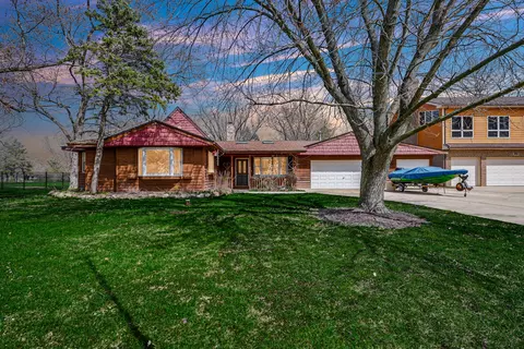 13051 S Mason Ave, Palos Heights, IL 60463