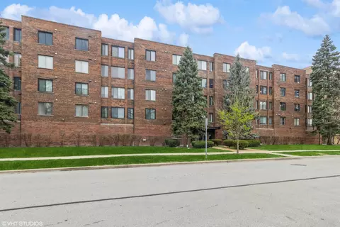 110 S Dunton Ave #2A, Arlington Heights, IL 60005