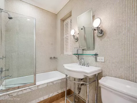 223 E Delaware Pl #3W, Chicago, IL 60611 photo 27