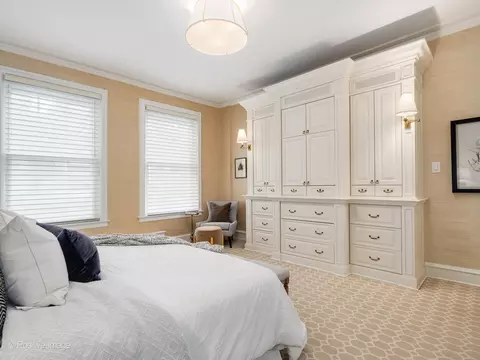 223 E Delaware Pl #3W, Chicago, IL 60611 photo 23