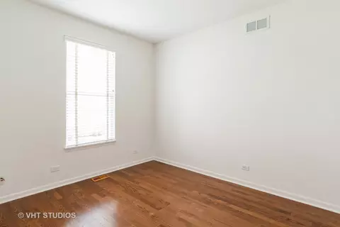 Bedroom - 1177 Heathrow Ln, Aurora, IL 60502 photo 1 of 1