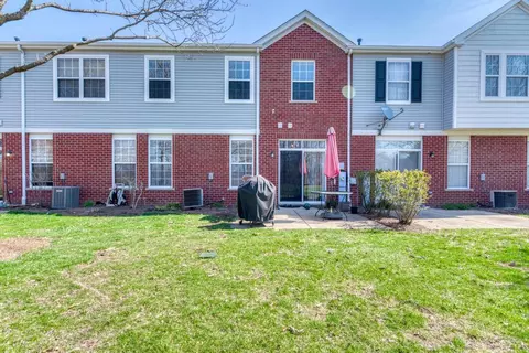 Exterior - 24224 Leski Ln, Plainfield, IL 60585 photo 2 of 3