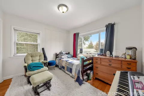 906 Howard St, Wheaton, IL 60187 photo 8