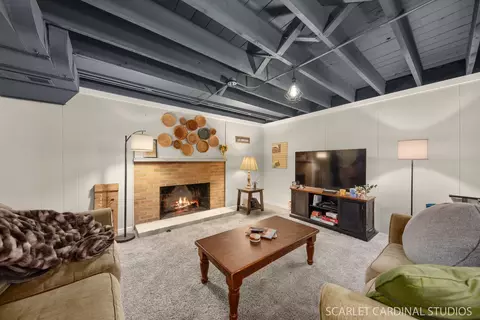 906 Howard St, Wheaton, IL 60187 photo 11