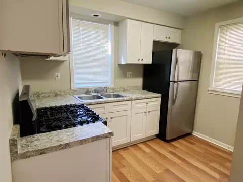 Kitchen - 429 W 110th St, Chicago, IL 60628 photo 1 of 1