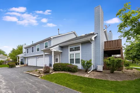 3 S062 Timber Dr, Warrenville, IL 60555