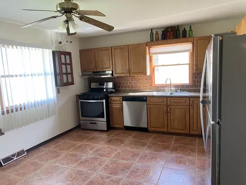 1720 S 4th Ave, Kankakee, IL 60901 photo 8
