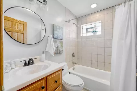 543 W Root St, Chicago, IL 60609 photo 9