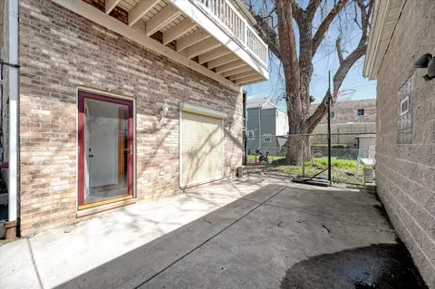 543 W Root St, Chicago, IL 60609 photo 30