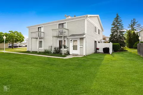 1593 Cornell Pl, Hoffman Estates, IL 60169 photo 15