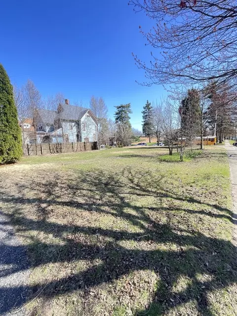 552 E Chicago St, Elgin, IL 60120 photo 5