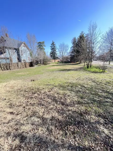 552 E Chicago St, Elgin, IL 60120 photo 7