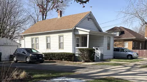 720 Richmond St, Joliet, IL 60435