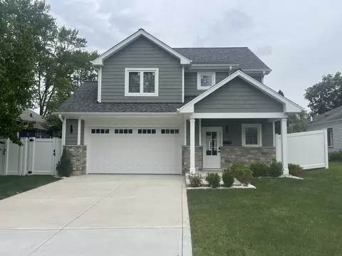 416 S 12th Ave, Saint Charles, IL 60174