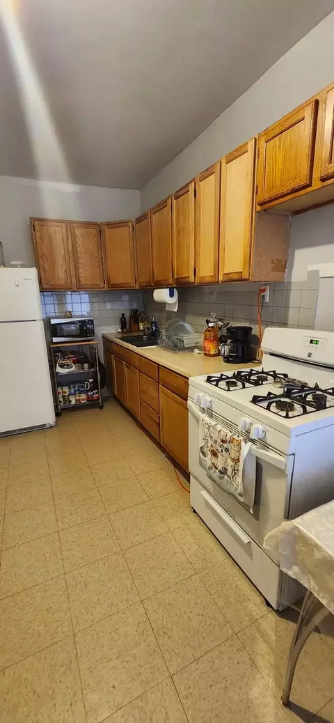 3125 W Pershing Rd, Chicago, IL 60632 photo 5
