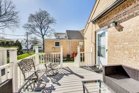 7407 W Main St, Niles, IL 60714 photo 33