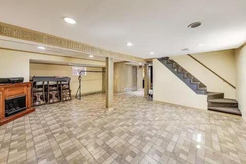 7407 W Main St, Niles, IL 60714 photo 27