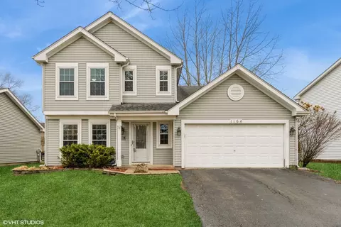 1164 Lakewood Cir, Naperville, IL 60540
