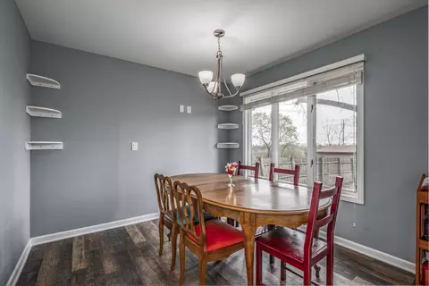 721 Adams St, Elgin, IL 60123 photo 7