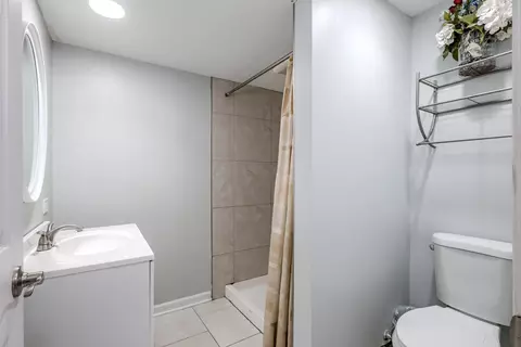721 Adams St, Elgin, IL 60123 photo 18