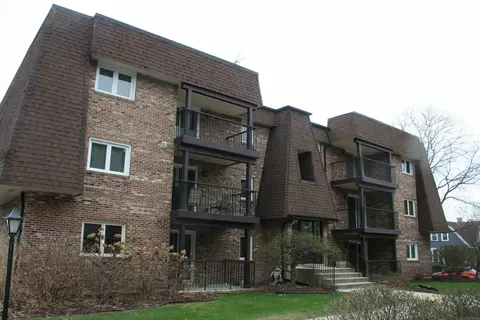 18137 Martin Ave #2NW, Homewood, IL 60430