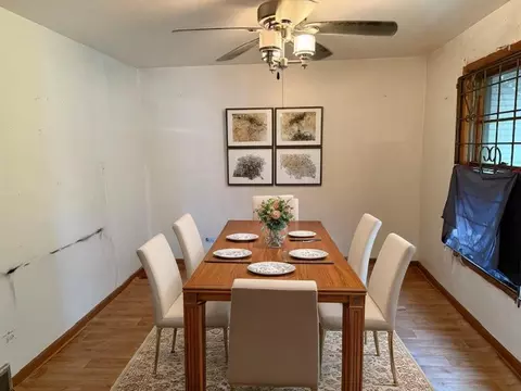 Dining - 1518 E 80th St, Chicago, IL 60619 photo 1 of 1