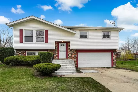 1038 Brockhurst Ct, University Park, IL 60484