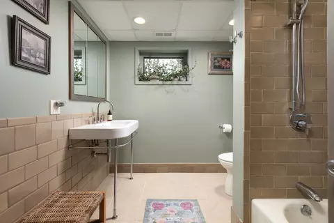 125 Maple Ln, Naperville, IL 60540 photo 35