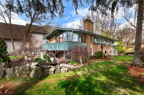 125 Maple Ln, Naperville, IL 60540 photo 41