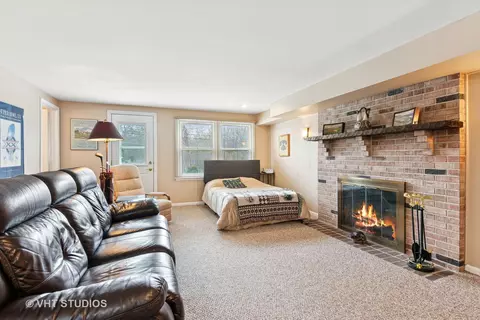 1502 Mayo Ave, Wheaton, IL 60189 photo 13