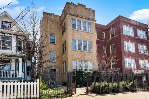 4507 N Campbell Ave #3, Chicago, IL 60625