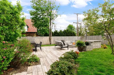 Exterior - 1341 Park Ave, River Forest, IL 60305 photo 6 of 9