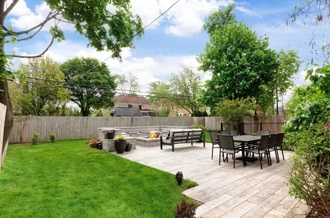 Exterior - 1341 Park Ave, River Forest, IL 60305 photo 4 of 9