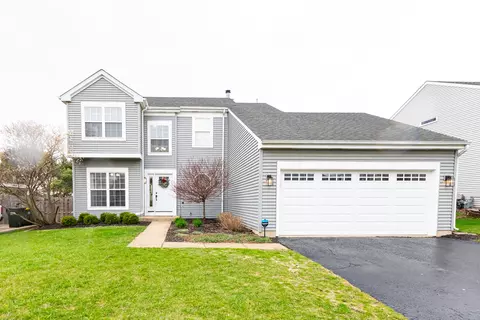 905 Barbara St, Lake In The Hills, IL 60156