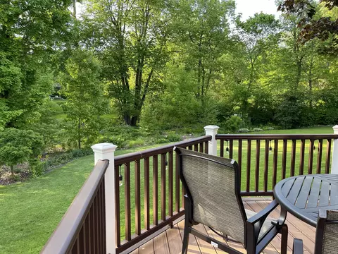 Exterior - 401 Kickapoo Ave, Batavia, IL 60510 photo 8 of 15