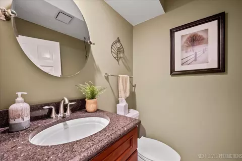 Bath - 401 Kickapoo Ave, Batavia, IL 60510 photo 1 of 3