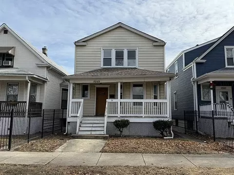 2245 N Kilbourn Ave, Chicago, IL 60639