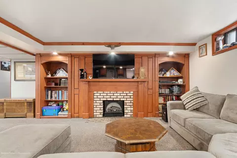 9800 S Leavitt St, Chicago, IL 60643 photo 43