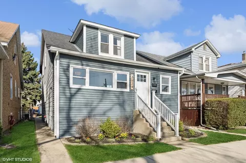 3634 N Christiana Ave, Chicago, IL 60618