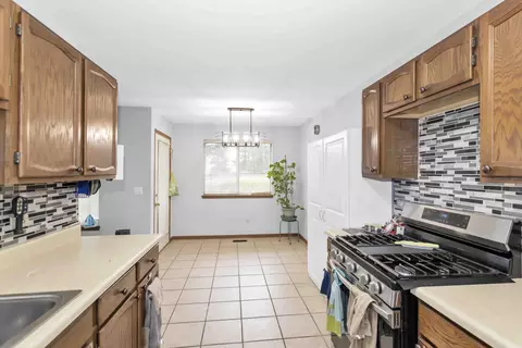 699 Greenfield Ct #A1, Bartlett, IL 60103 photo 8