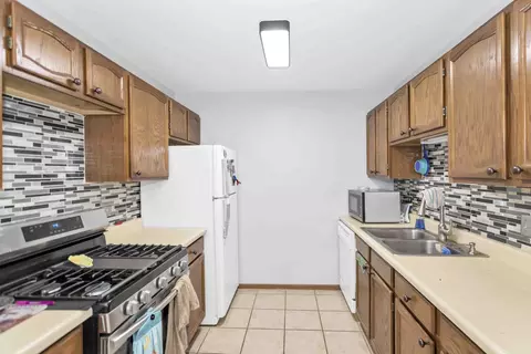 699 Greenfield Ct #A1, Bartlett, IL 60103 photo 7