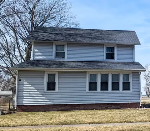245 N Main St, Cisco, IL 61830