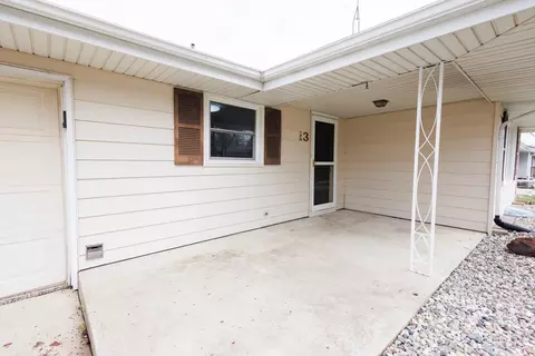 13 Park Pl, Kankakee, IL 60901 photo 3