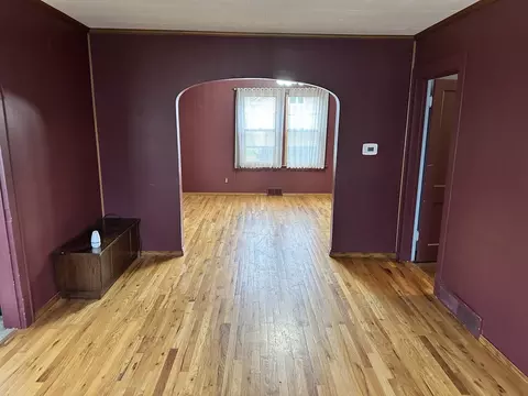 1218 Schuyler St, Peru, IL 61354 photo 9