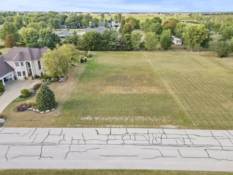 2813 Ninovan Ln, Minooka, IL 60447