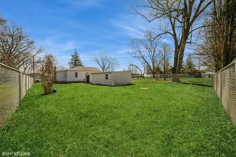 Exterior - 1100 175th St, East Hazel Crest, IL 60429 photo 5 of 5